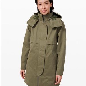Lululemon Rain Shaker Trench in Fatigue BNWOT